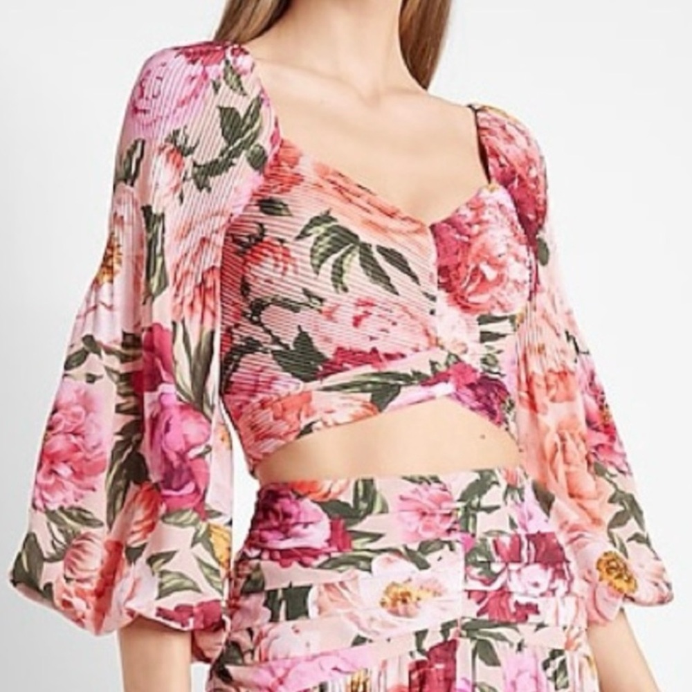 Express Floral Print Faux Wrap Puff Sleeve Cropped Top Sz L